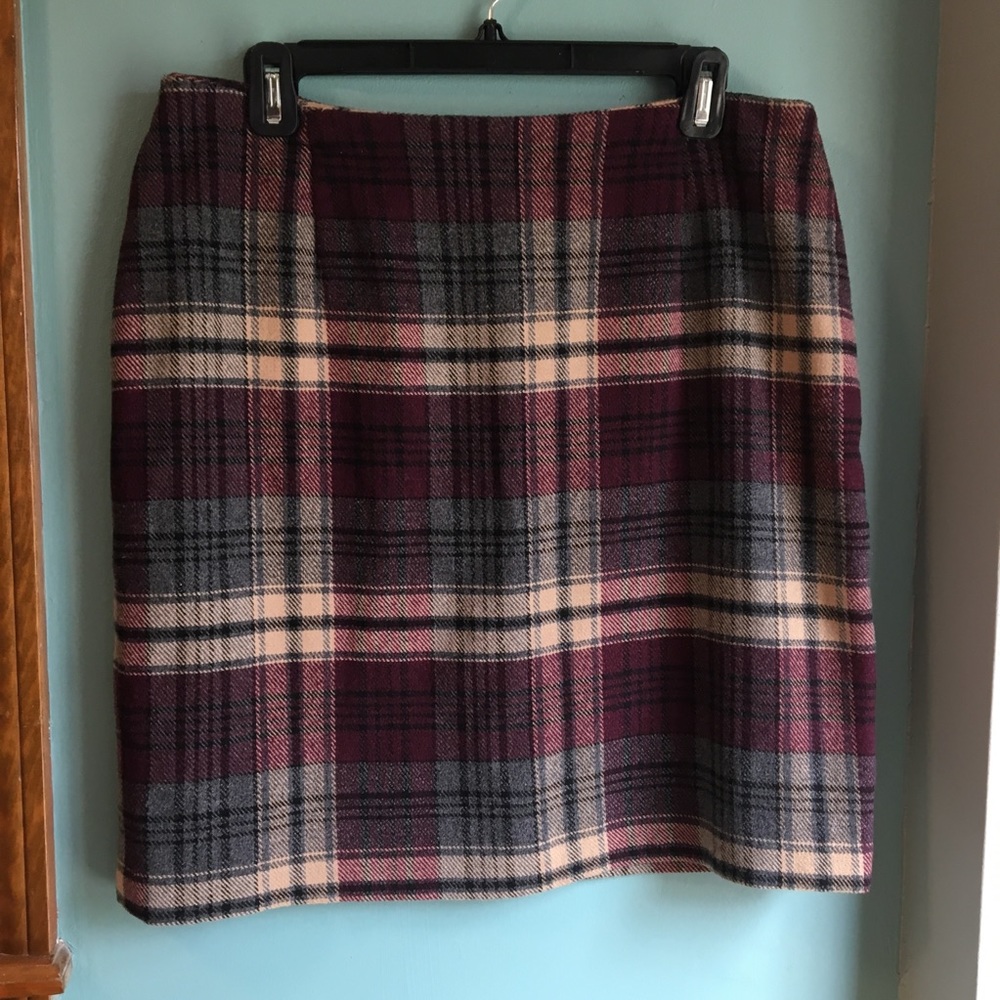 Apostrophe Wool Blend Skirt
